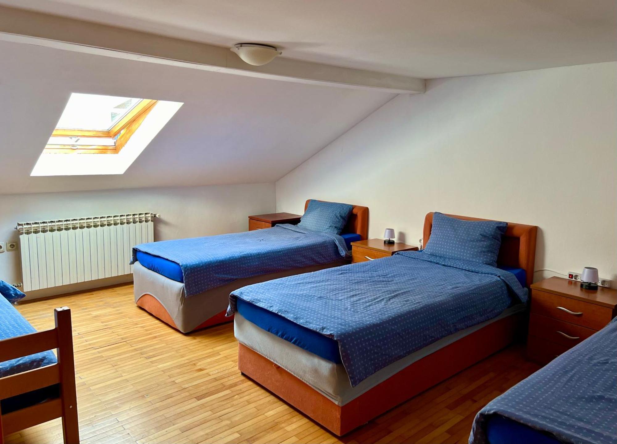 Хостел Alfar House Сараево Экстерьер фото